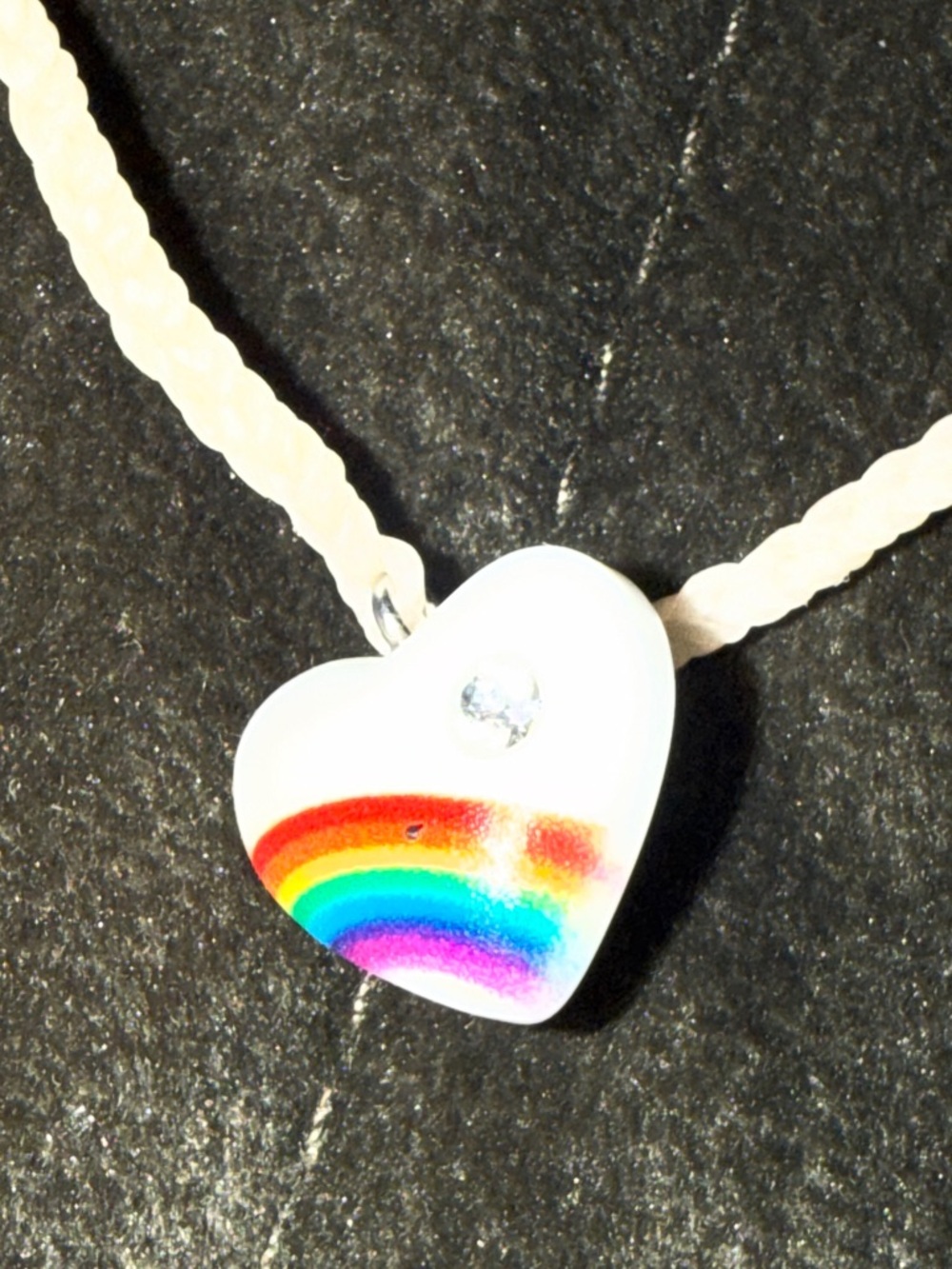 PureVida Bracelet Pure Vida new with tags Rainbow HEART with Crystal NEW - Picture 4 of 6